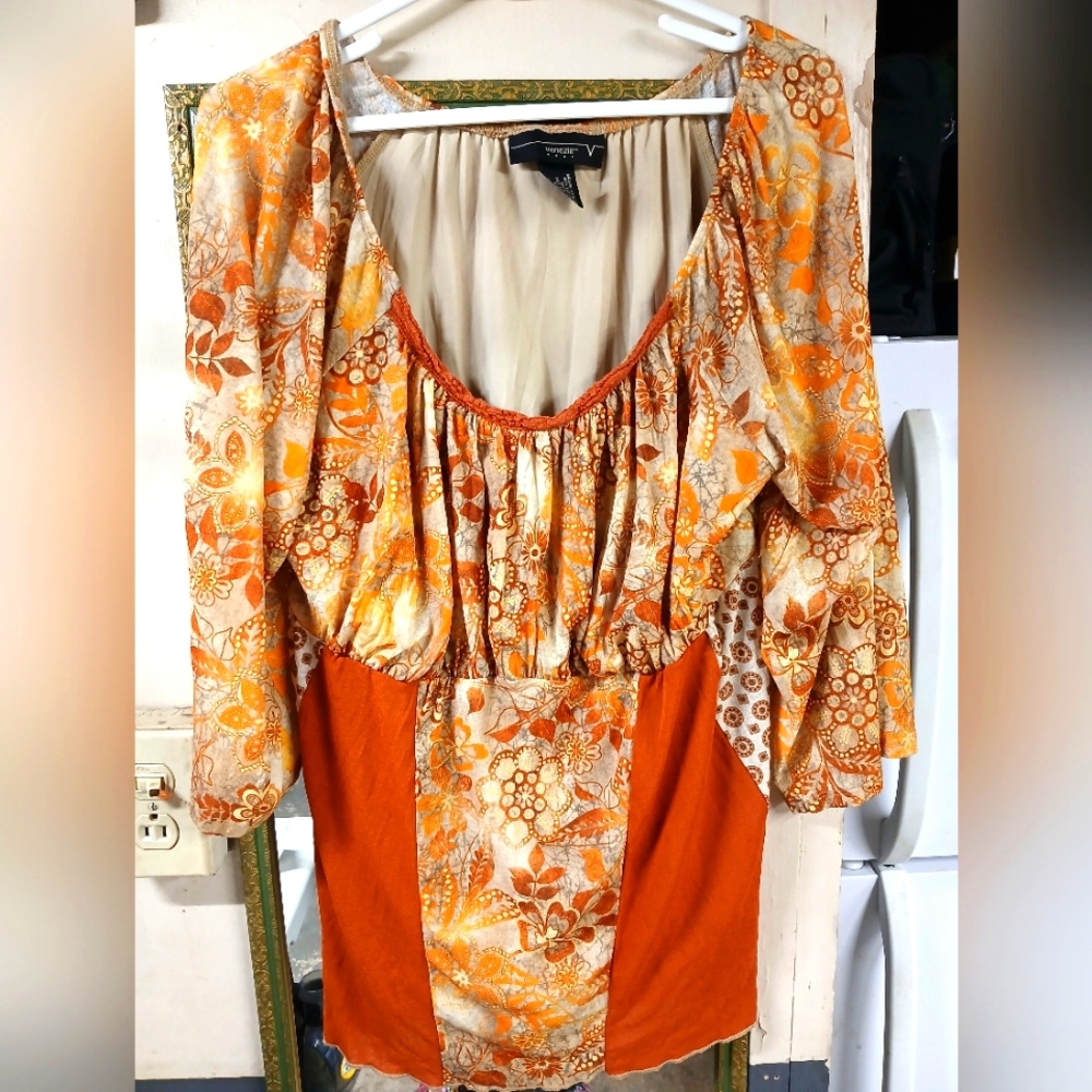Venezia Women's 3/4 sleeve top